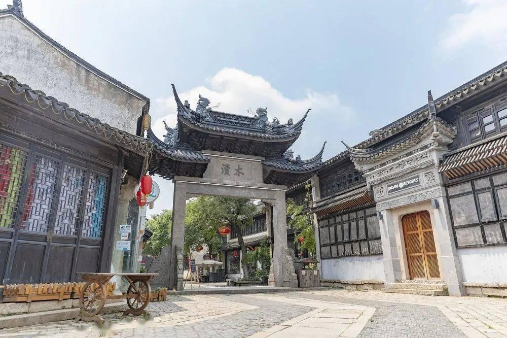 一个长方形的周长是42厘米长和宽的比是四比三这个长方形的面积是多少平方厘米游戏画面